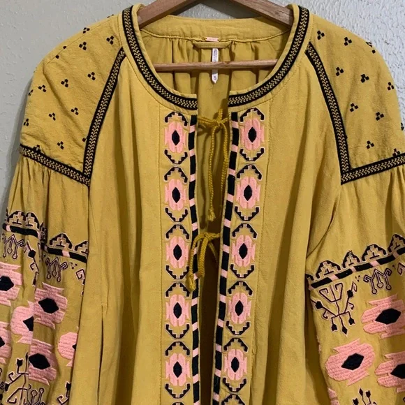 Free People Women’s Embroidered Linen Blend Blouse Jacket Mustard Hippie Boho M - Picture 4 of 12